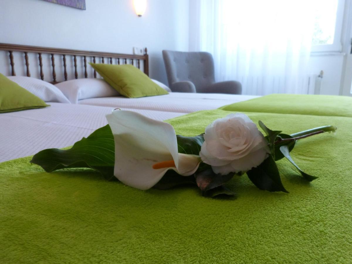 Hostal Pereirina セー エクステリア 写真