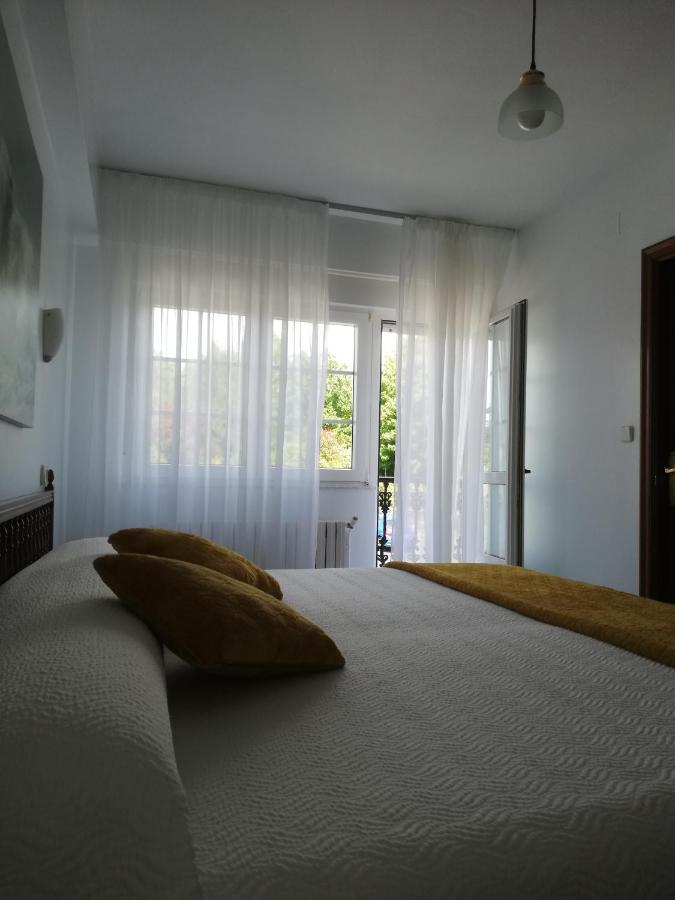 Hostal Pereirina セー エクステリア 写真